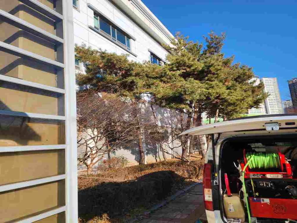 신곡동 건물 외부 고압세척 작업